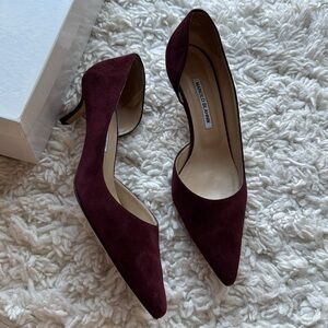 Manolo Blahnik Burgundy Suede Pumps